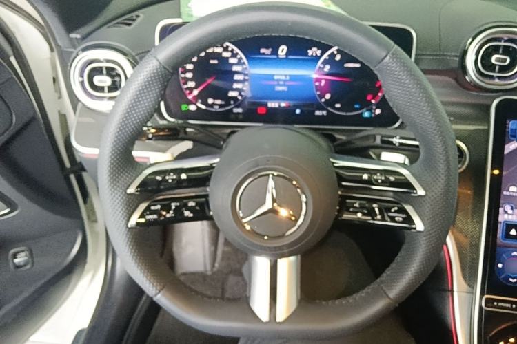 Used Mercedes-Benz C-Class 2024 Second Facelift C 260 L Sport Edition Steering Wheel