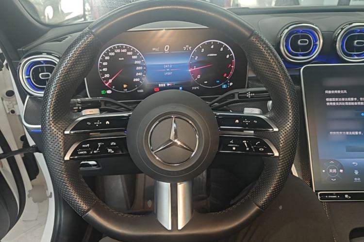 Used Mercedes-Benz C-Class 2024 Second Facelift C 260 L Sport Edition Steering Wheel