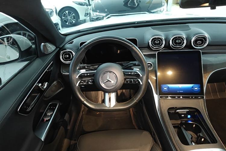 Used Mercedes-Benz C-Class 2024 Restyled C 260 L Sport Edition Steering Wheel