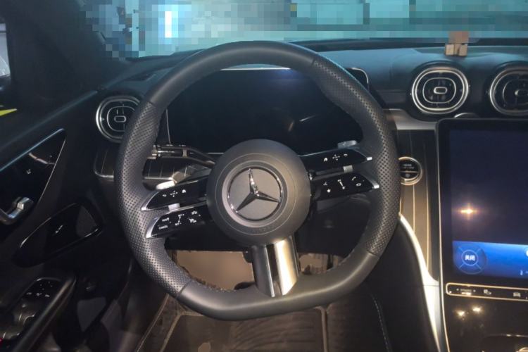 Used Mercedes-Benz C-Class 2024 Second Facelift C 260 L Sport Edition Steering Wheel