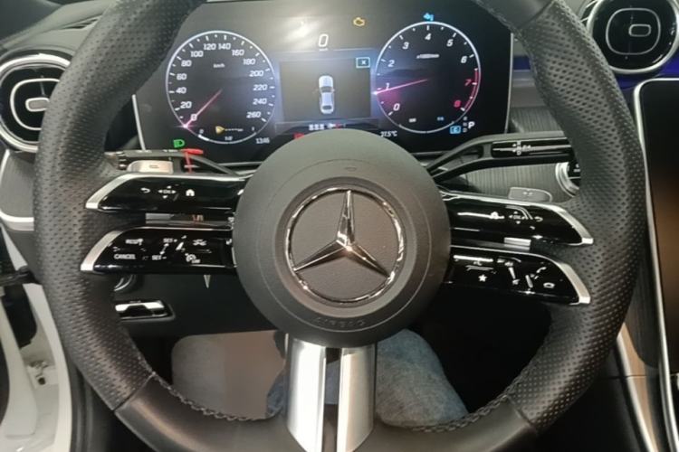 Used Mercedes-Benz C-Class 2024 C 200 L Sport Edition Steering Wheel