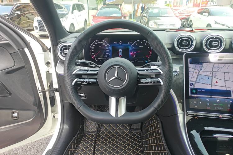 Used Mercedes-Benz C-Class 2024 Restyled C 260 L Sport Edition Steering Wheel