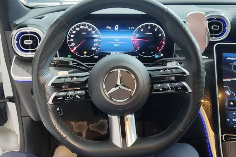 Used Mercedes-Benz C-Class 2024 Restyled C 260 L Sport Edition Steering Wheel