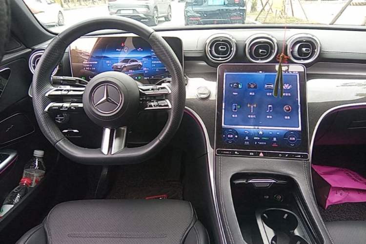 Used Mercedes-Benz C-Class 2024 Restyled C 260 L Sport Edition Steering Wheel