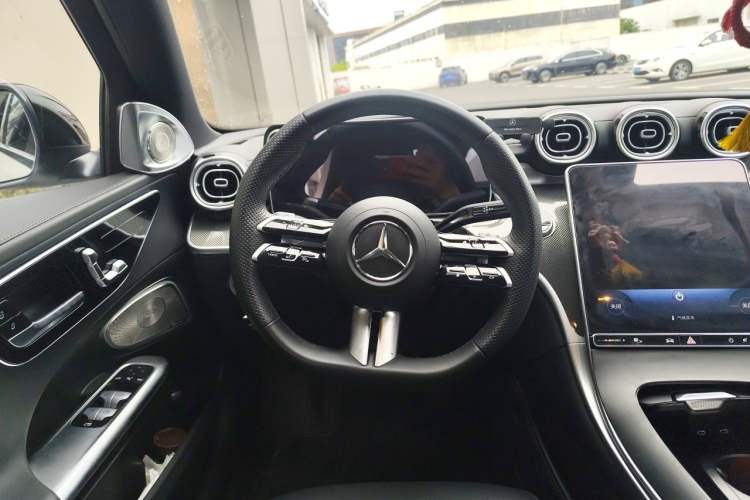 Used Mercedes-Benz C-Class 2024 Facelifted C-Class 260 L Night Edition Sports Version Steering Wheel