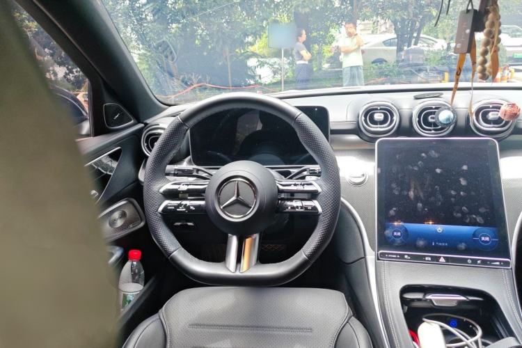 Used Mercedes-Benz C-Class 2024 C 260 L Brilliant Night Sports Edition Steering Wheel