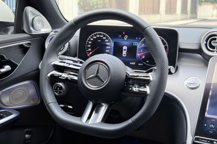 Used Mercedes-Benz C-Class 2024 C 200 L Sport Edition Steering Wheel