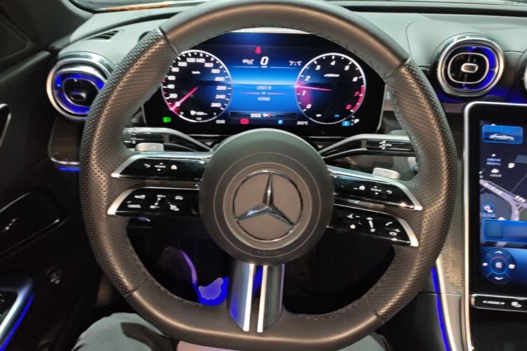 Used Mercedes-Benz C-Class 2024 Restyled C 260 L Sport Edition Steering Wheel