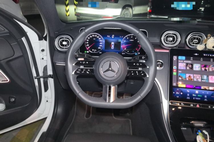 Used Mercedes-Benz C-Class 2024 Restyled C 260 L Sport Edition Steering Wheel