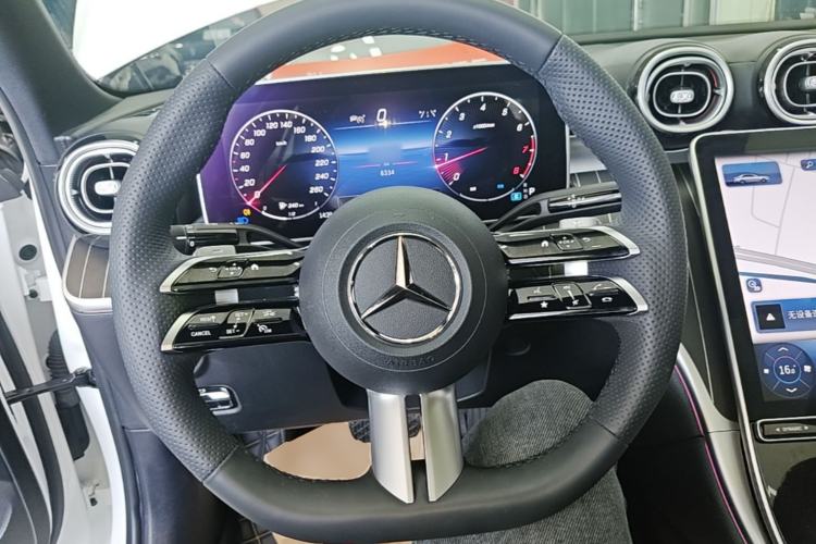 Used Mercedes-Benz C-Class 2024 Second Facelift C 260 L Sport Edition Steering Wheel