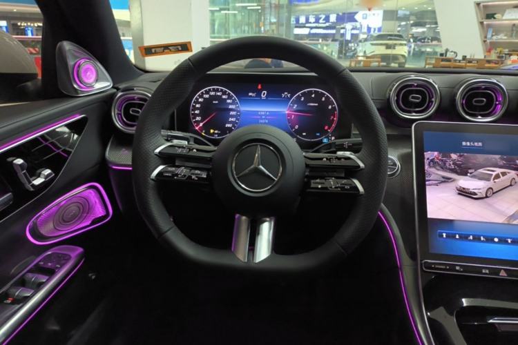 Used Mercedes-Benz C-Class 2024 Restyled C 260 L Sport Edition Steering Wheel