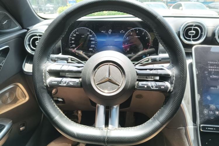 Used Mercedes-Benz C-Class 2024 C 260 L Brilliant Night Sports Edition Steering Wheel