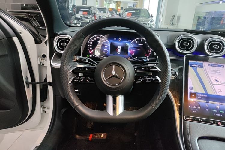 Used Mercedes-Benz C-Class 2024 Restyled C 260 L Sport Edition Steering Wheel