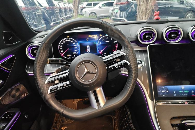 Used Mercedes-Benz C-Class 2024 Second Facelift C 260 L Sport Edition Steering Wheel