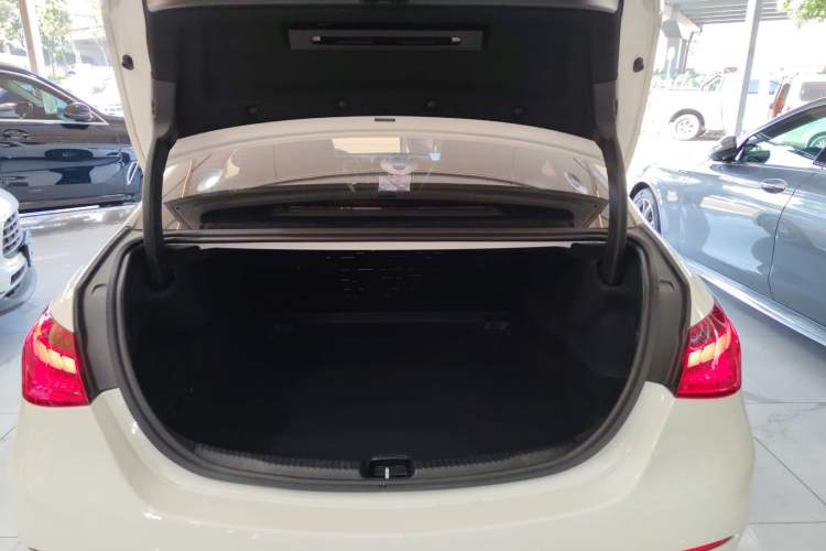 Used Mercedes-Benz C-Class 2024 Restyled C 200 L Sport Edition Trunk