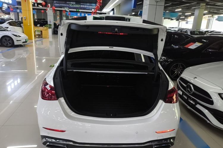 Used Mercedes-Benz C-Class 2024 Restyled C 200 L Sport Edition Trunk
