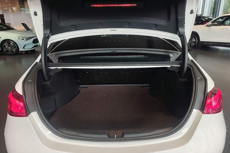 Used Mercedes-Benz C-Class 2024 Restyled C 260 L Sport Edition Trunk
