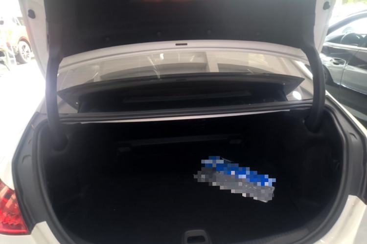 Used Mercedes-Benz C-Class 2024 Restyled C 200 L Sport Edition Trunk