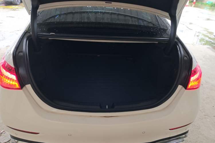 Used Mercedes-Benz C-Class 2024 C 200 L Sport Edition Trunk