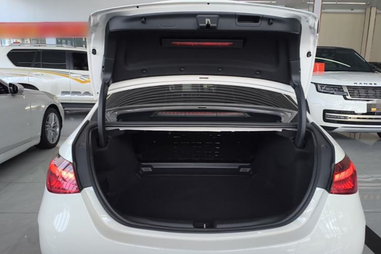 Used Mercedes-Benz C-Class 2024 Second Facelift C 260 L Sport Edition Trunk