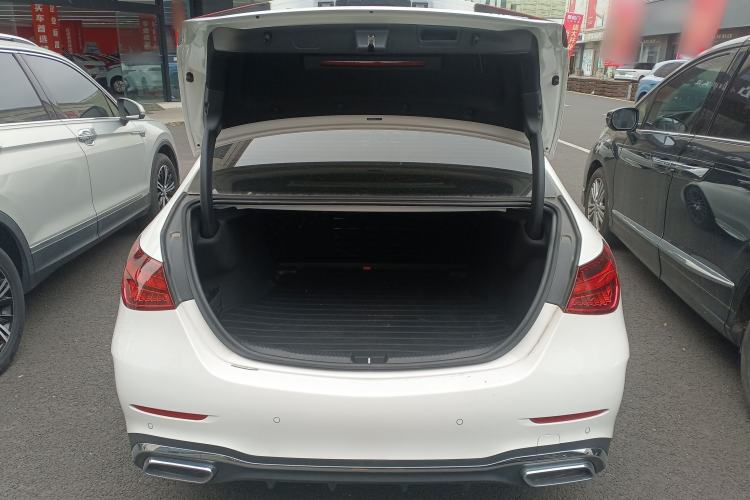 Used Mercedes-Benz C-Class 2024 Second Facelift C 260 L Sport Edition Trunk