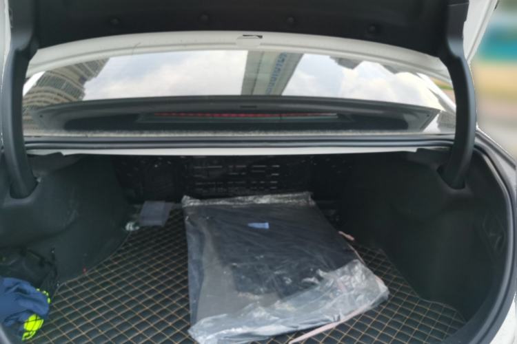 Used Mercedes-Benz C-Class 2024 Restyled C 200 L Sport Edition Trunk