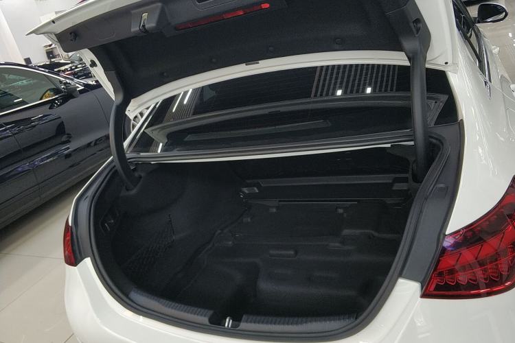 Used Mercedes-Benz C-Class 2024 Restyled C 260 L Sport Edition Trunk