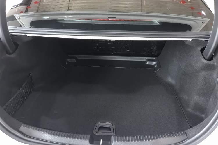 Used Mercedes-Benz C-Class 2024 Second Facelift C 260 L Sport Edition Trunk
