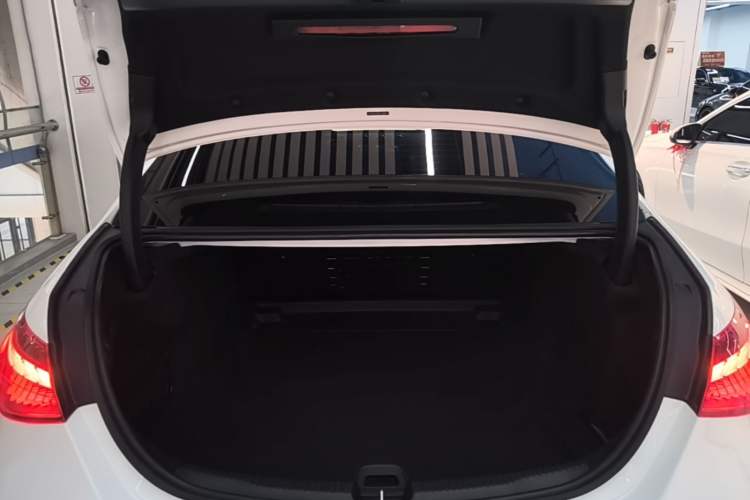 Used Mercedes-Benz C-Class 2024 Restyled C 260 L Sport Edition Trunk