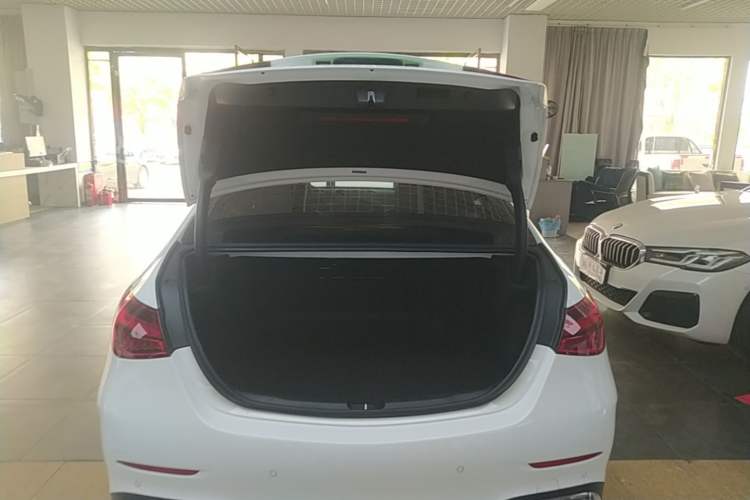 Used Mercedes-Benz C-Class 2024 C 200 L Sport Edition Trunk