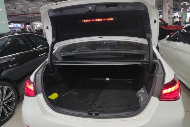 Used Mercedes-Benz C-Class 2024 Second Facelift C 260 L Sport Edition Trunk