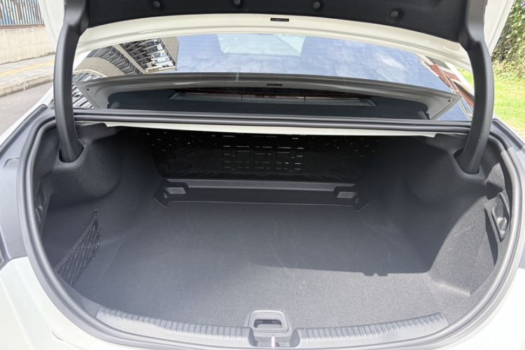 Used Mercedes-Benz C-Class 2024 C 200 L Sport Edition Trunk
