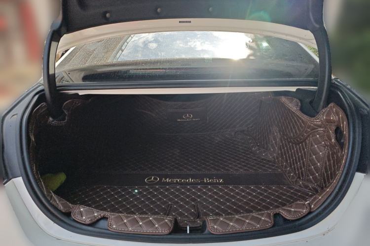Used Mercedes-Benz C-Class 2024 Second Facelift C 260 L Trunk