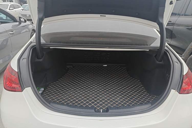Used Mercedes-Benz C-Class 2024 Restyled C 260 L Sport Edition Trunk