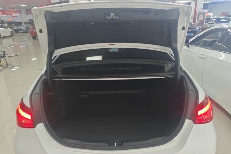 Used Mercedes-Benz C-Class 2024 C 200 L Sport Edition Trunk