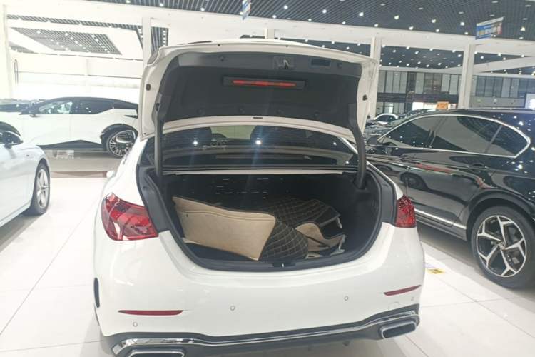 Used Mercedes-Benz C-Class 2024 C 200 L Sport Edition Trunk