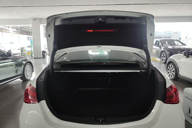 Used Mercedes-Benz C-Class 2024 Restyled C 260 L Sport Edition Trunk