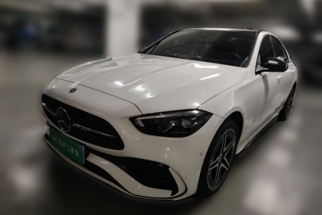 Used Mercedes-Benz C-Class 2024 Facelifted C-Class 260 L Night Edition Sports Version