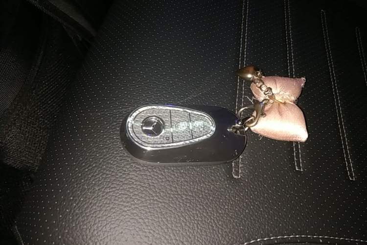 Used Mercedes-Benz C-Class 2024 C 260 L Brilliant Night Sports Edition Vehicle Key