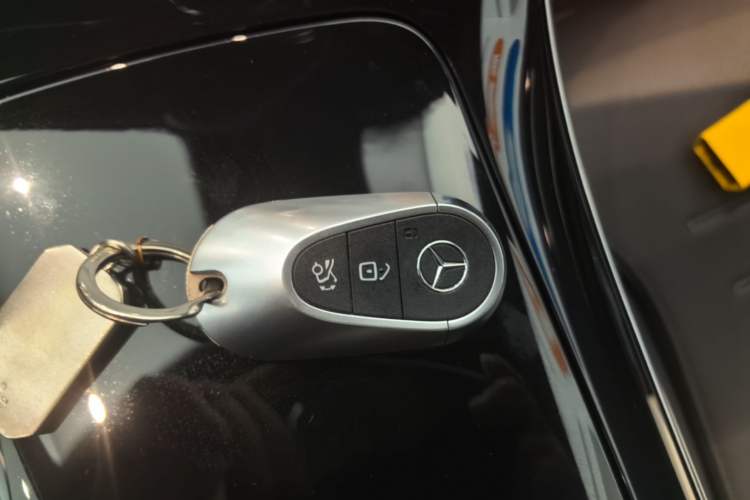 Used Mercedes-Benz C-Class 2024 C 260 L Brilliant Night Sports Edition Vehicle Key