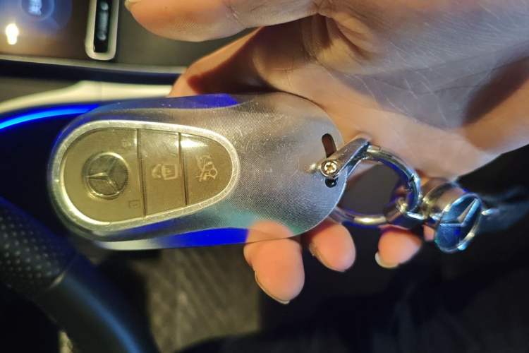 Used Mercedes-Benz C-Class 2024 Second Facelift C 260 L Vehicle Key