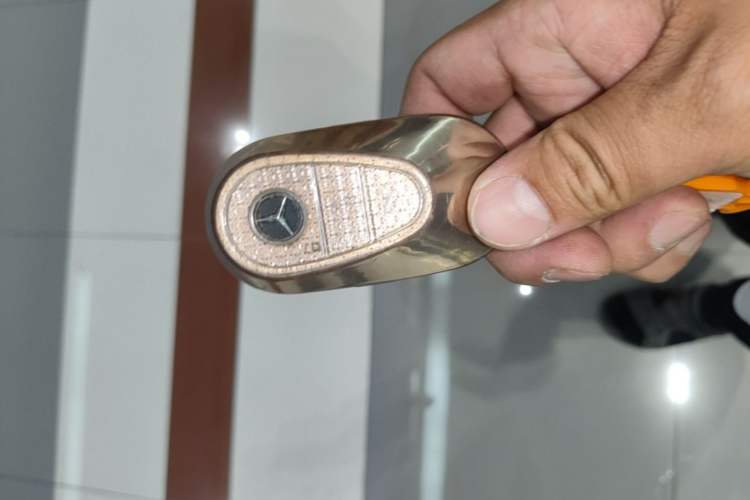 Used Mercedes-Benz C-Class 2024 C 260 L Sport Edition Vehicle Key