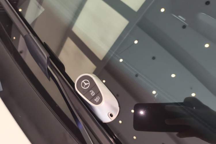 Used Mercedes-Benz C-Class 2024 C 260 L Sport Edition Vehicle Key