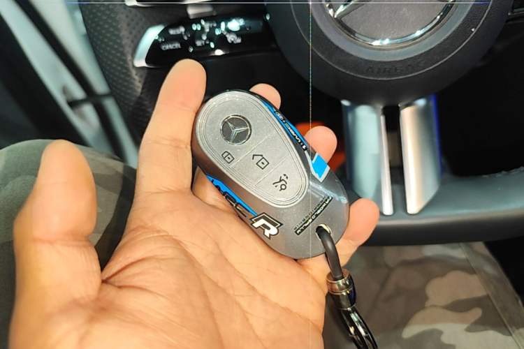 Used Mercedes-Benz C-Class 2024 Restyled C 260 L Sport Edition Vehicle Key