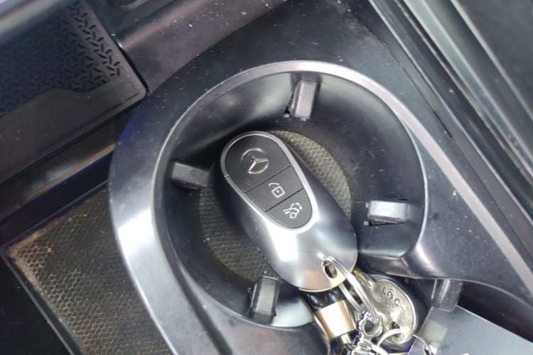 Used Mercedes-Benz C-Class 2024 C 260 L Sport Edition Vehicle Key
