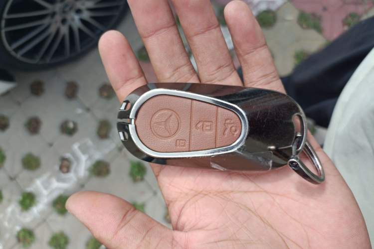 Used Mercedes-Benz C-Class 2024 Restyled C-Class 260 L Sport Edition Vehicle Key