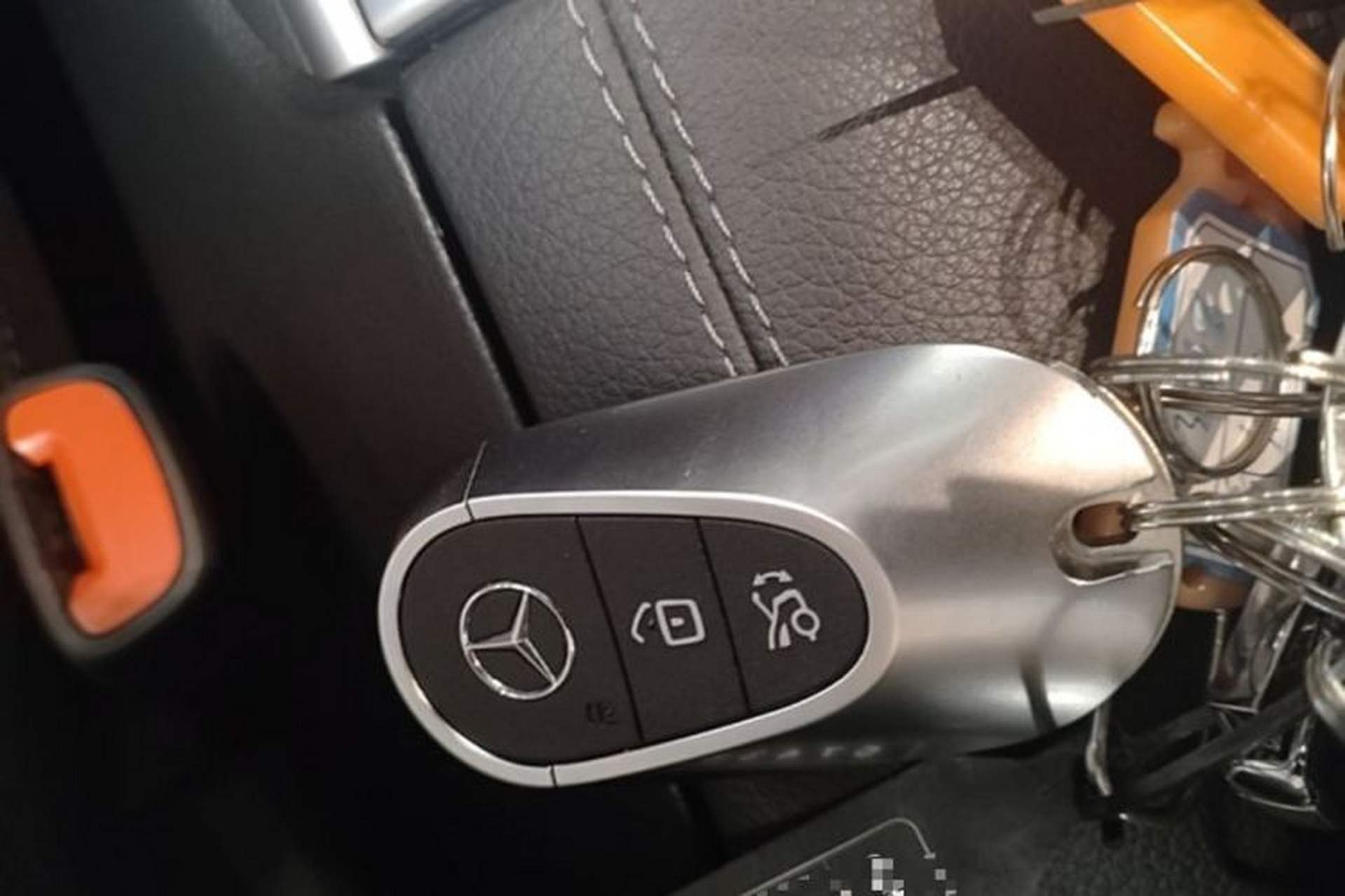 Used Mercedes-Benz C-Class 2024 C 260 L Brilliant Night Sports Edition Vehicle Key