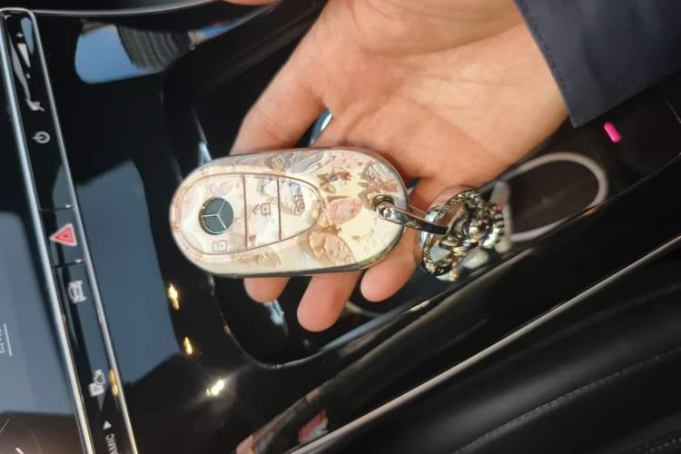 Used Mercedes-Benz C-Class 2024 C 260 L Sport Edition Vehicle Key