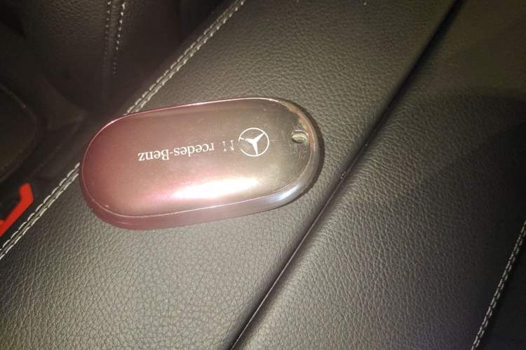 Used Mercedes-Benz C-Class 2024 C 200 L Sport Edition Vehicle Key