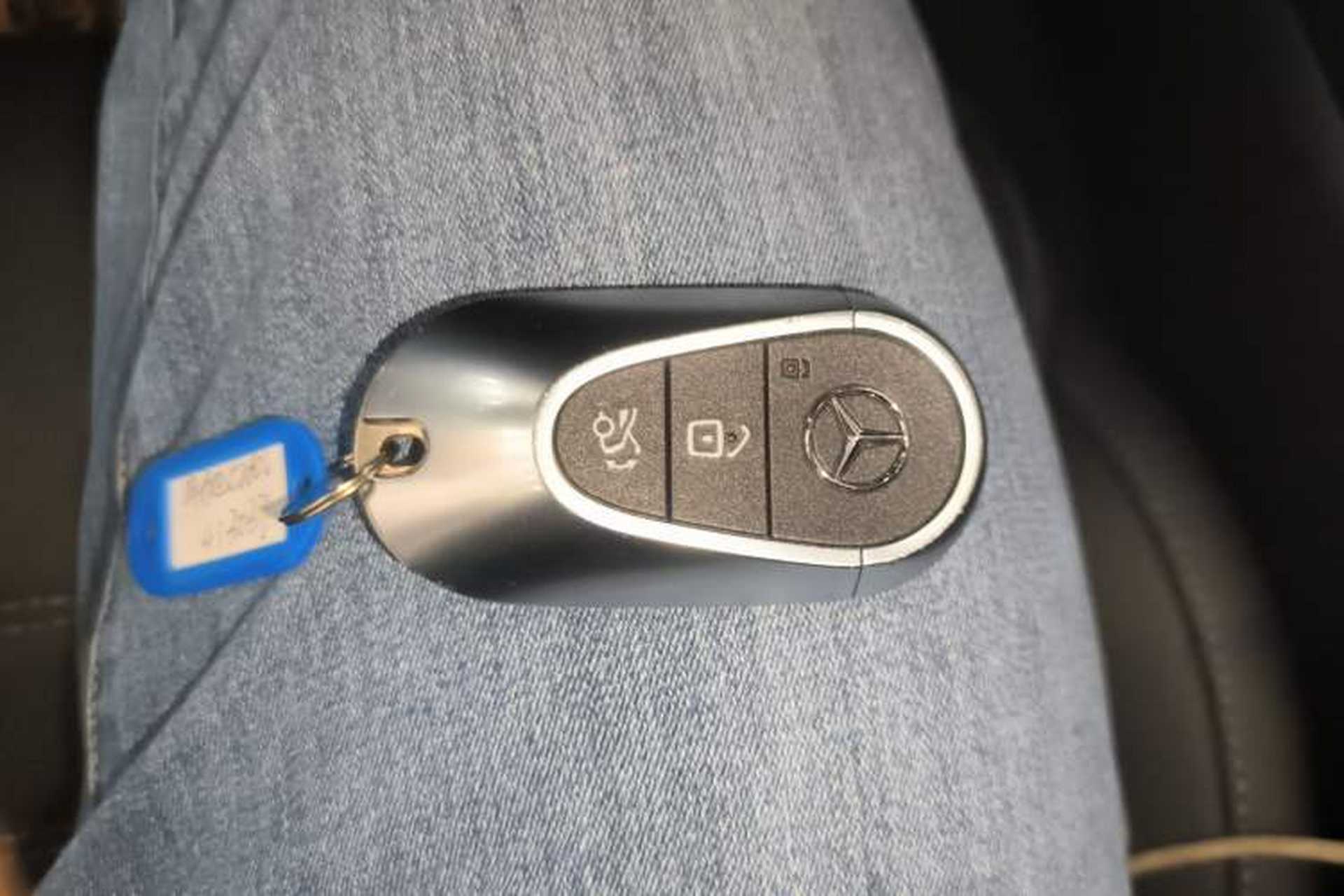 Used Mercedes-Benz C-Class 2024 Restyled C-Class 260 L Sport Edition Vehicle Key